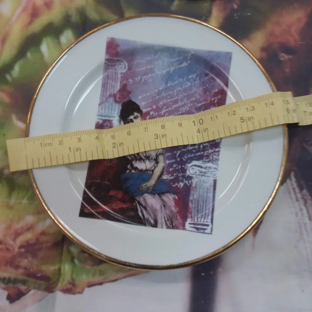 - Two Italian plates 14
